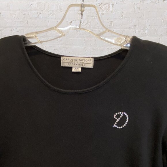 CAROLYN TAYLOR -- Black Top, 3/4 Sleeves, Faux Diamond (Rhinestone) Monogram "D" - Picture 11 of 15